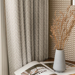 Elegante Art Deco Chevron Cream Champagne Curtain with Gold Details 1